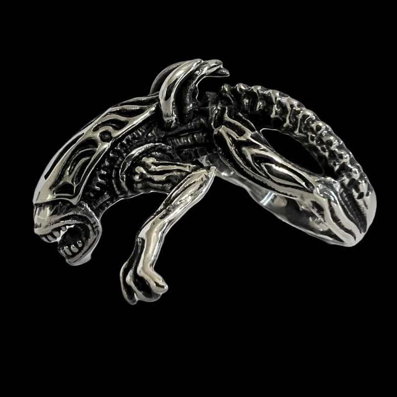 Alien Xenomorph Ring