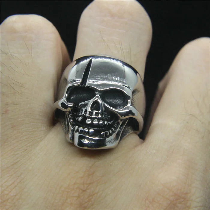 Battered Skull Ring