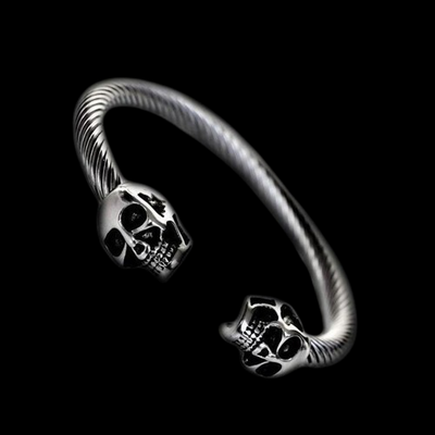 TwistedSkullBraceletBlack_400x