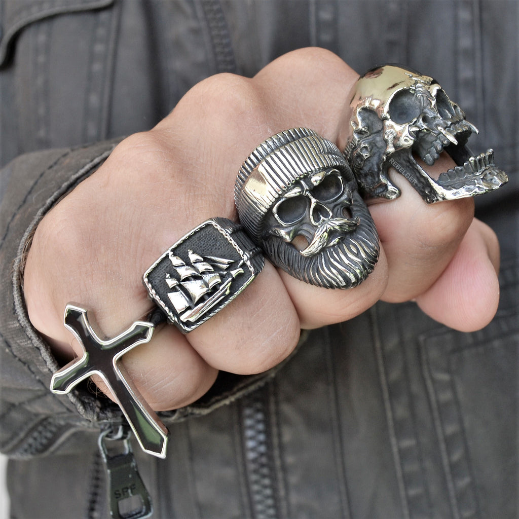 Big skull store rings