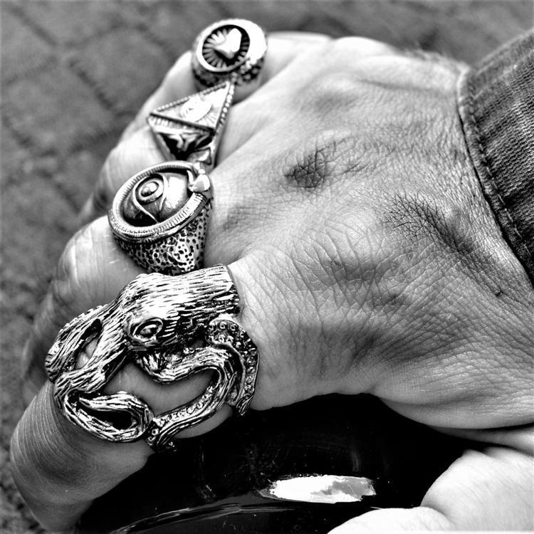 KRAKEN OCTOPUS RING - Rebelger.com