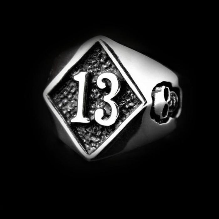 lucky-13-silver-skull-ring-